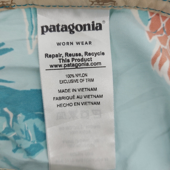 Patagonia Scalloped Hem Wavefarer Swim Short Size 28 - Picture 8 of 11